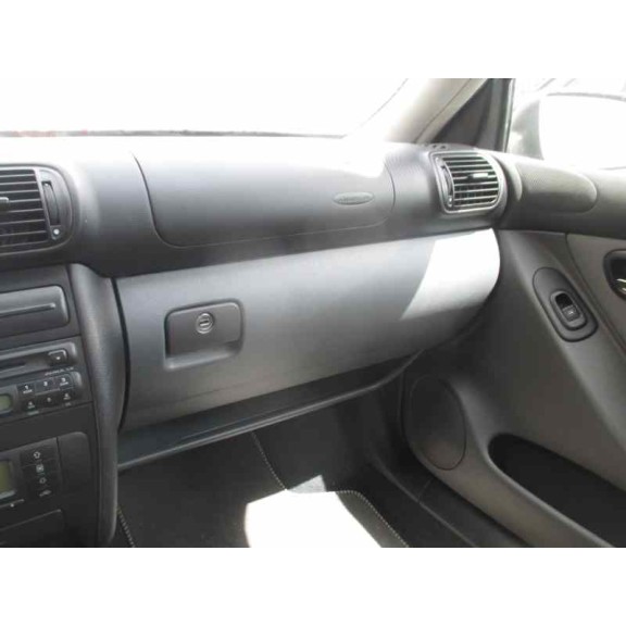 seat toledo (1m2) del año 2002