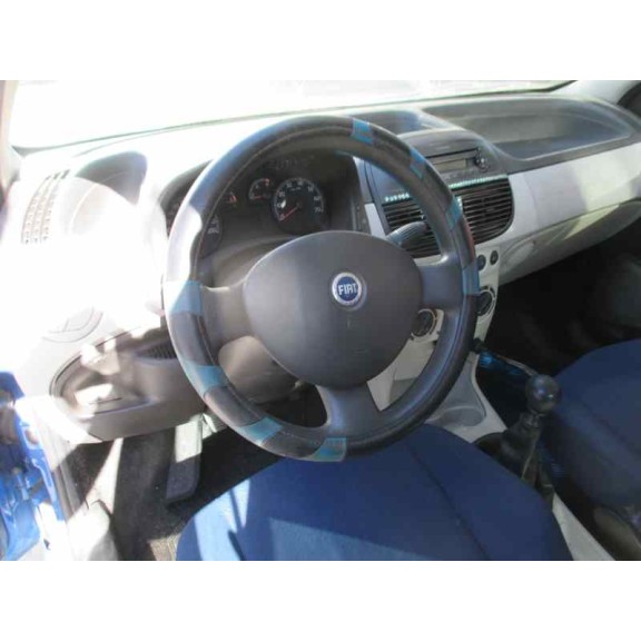 fiat punto berlina (188) del año 2005