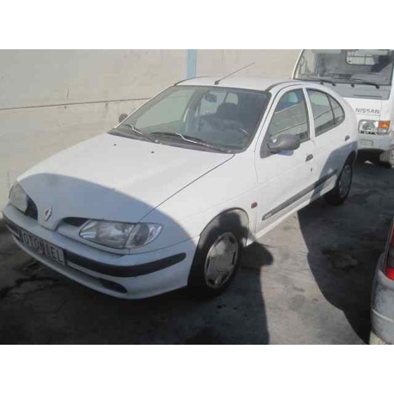 renault megane i berlina hatchback (ba0) del año 1998