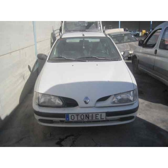 renault megane i berlina hatchback (ba0) del año 1998