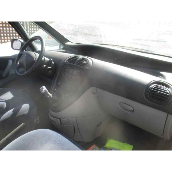 citroën xsara picasso del año 2003