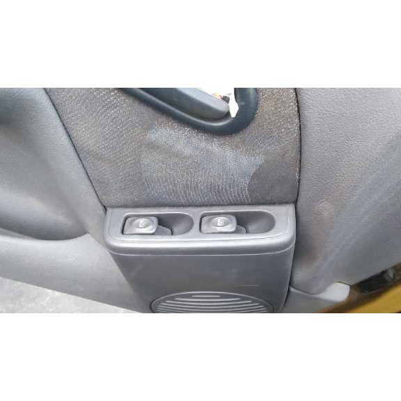 renault clio ii fase i (b/cbo) del año 1999