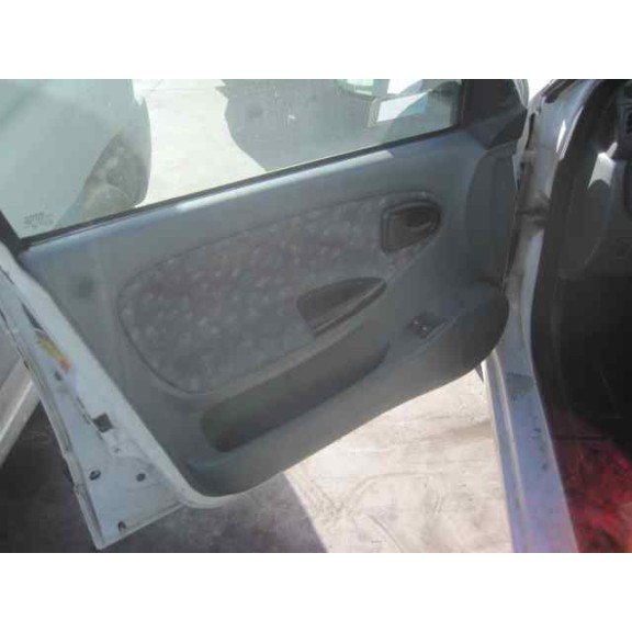 renault megane i berlina hatchback (ba0) del año 1998