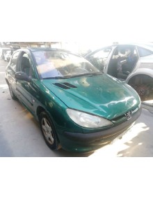 peugeot 206 berlina del año 2000 2