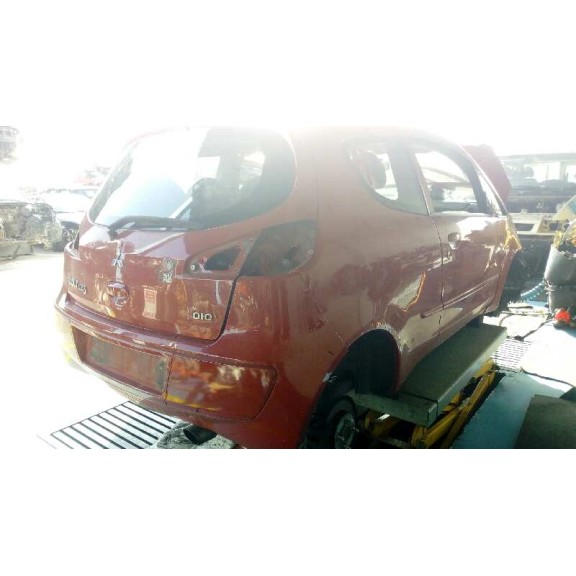 mitsubishi colt berlina 5 (z30a) del año 2005