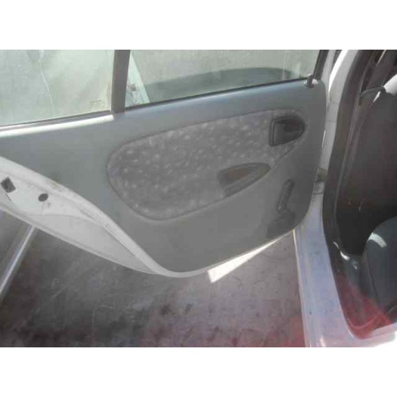 renault megane i berlina hatchback (ba0) del año 1998