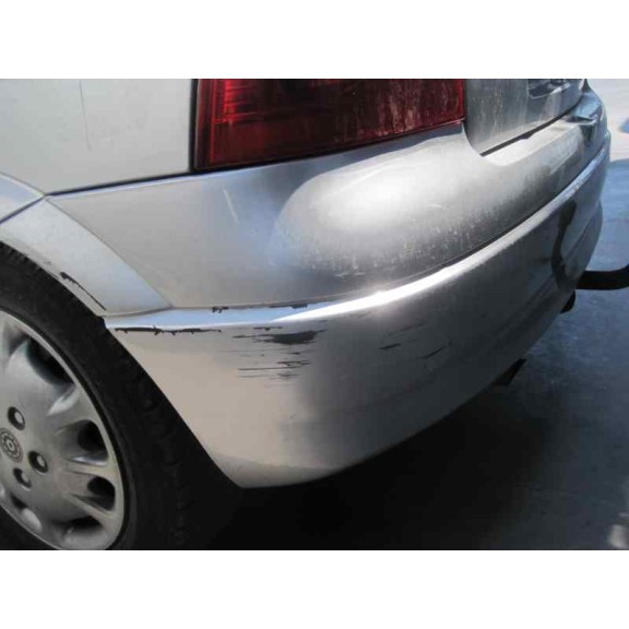 opel astra g berlina del año 2001