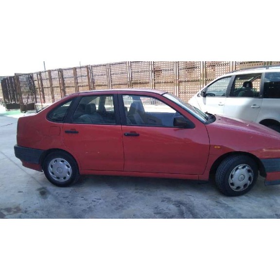 seat cordoba berlina (6k2) del año 1994