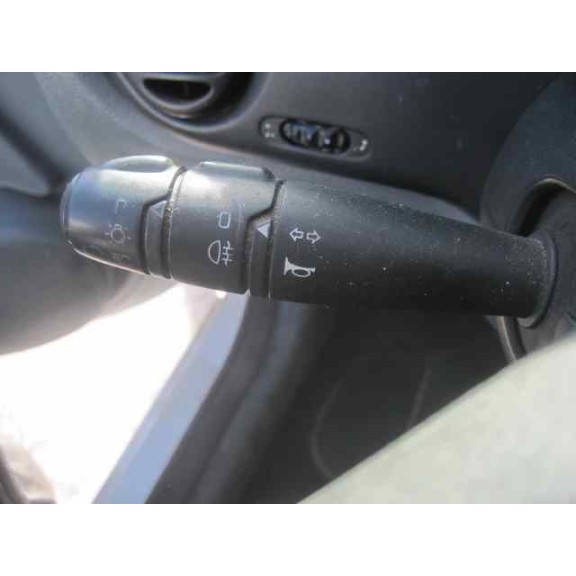 renault megane i berlina hatchback (ba0) del año 1998