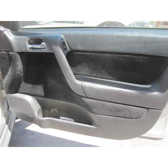 opel astra g berlina del año 2001