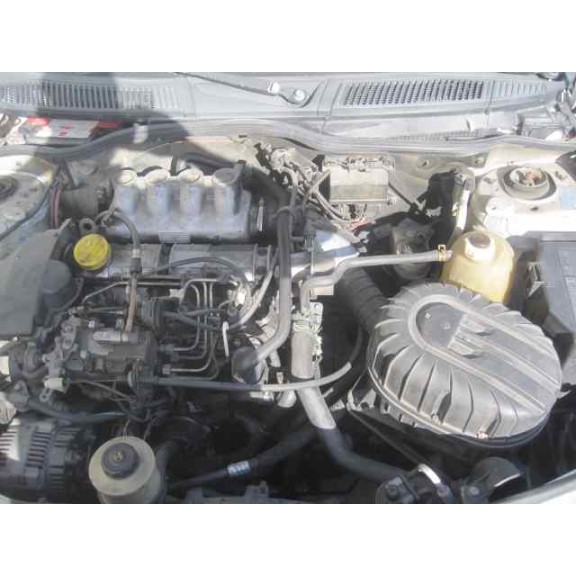 renault megane i berlina hatchback (ba0) del año 1998