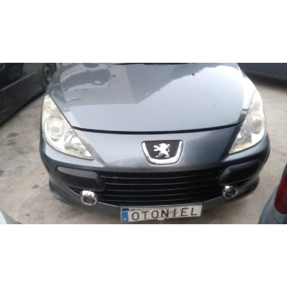 peugeot 307 berlina (s2) del año 2006