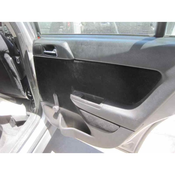 opel astra g berlina del año 2001