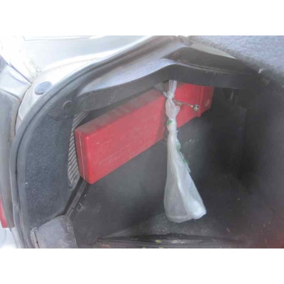 opel astra g berlina del año 2001