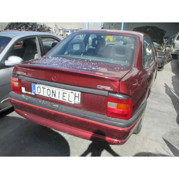 opel vectra a del año 1993