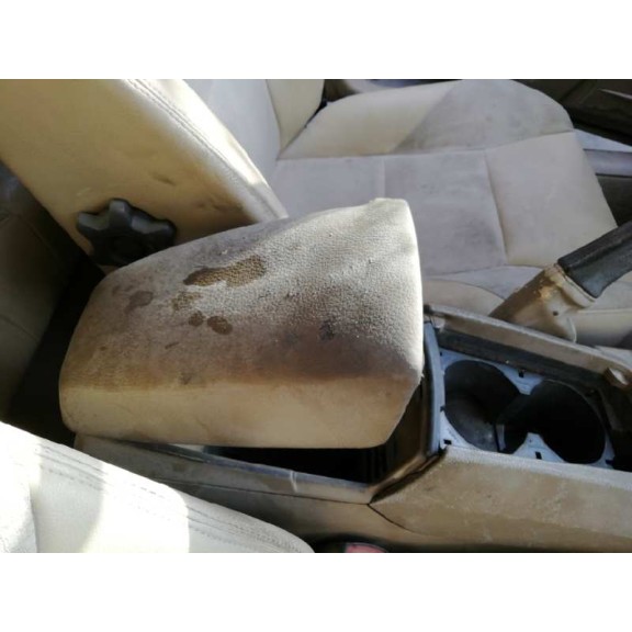 volvo s60 berlina del año 2003