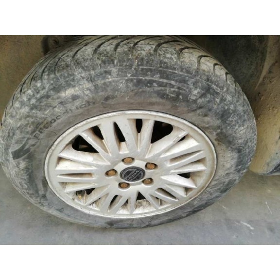 volvo s60 berlina del año 2003