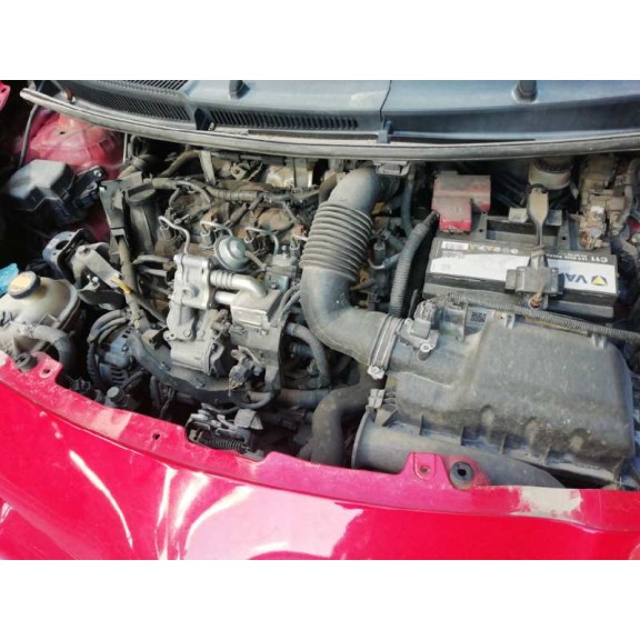 toyota yaris del año 2010