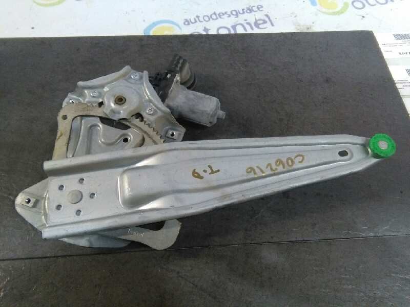 Recambio de elevalunas trasero derecho para toyota auris luna referencia OEM IAM  6 PIN 
