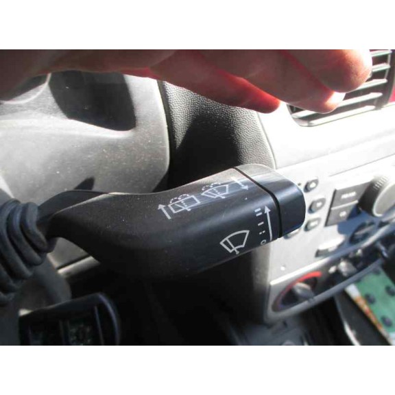 opel corsa c del año 2004