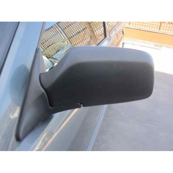 renault 21 berlina (b/l48) del año 1990