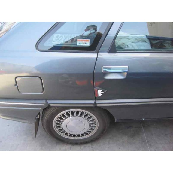 renault 21 berlina (b/l48) del año 1990