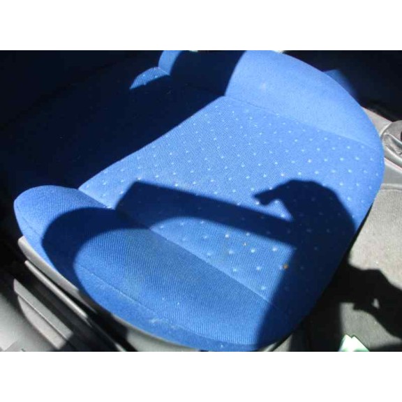 opel corsa c del año 2004