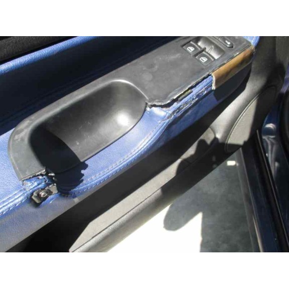 volkswagen golf iv berlina (1j1) del año 2000