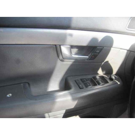 audi a4 berlina (8e) del año 2001