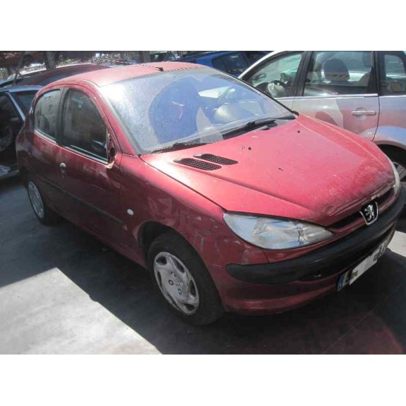 peugeot 206 berlina del año 2001