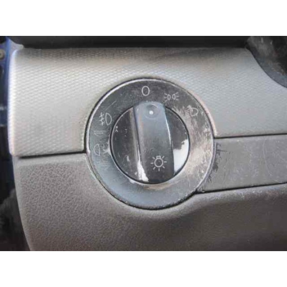 audi a4 berlina (8e) del año 2001