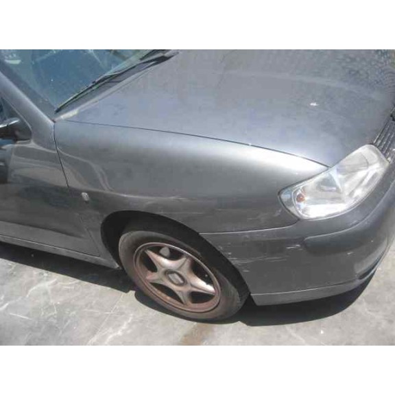 seat cordoba berlina (6k2) del año 2002