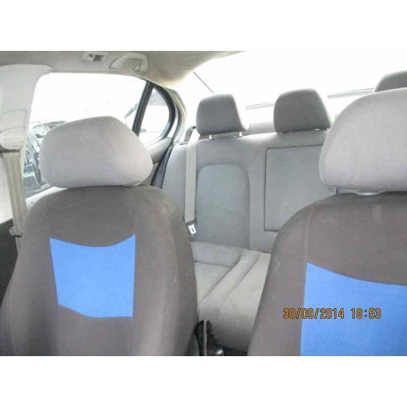 seat toledo (1m2) del año 2000