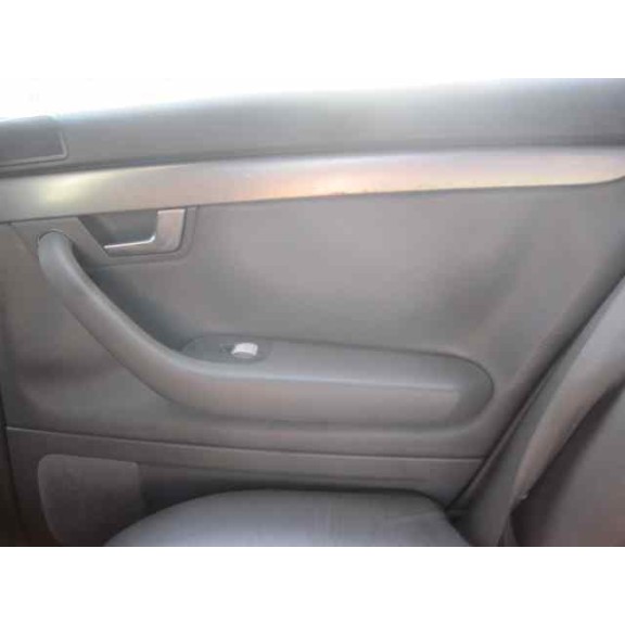 audi a4 berlina (8e) del año 2001