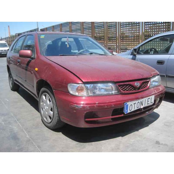 nissan almera (n15) del año 1999