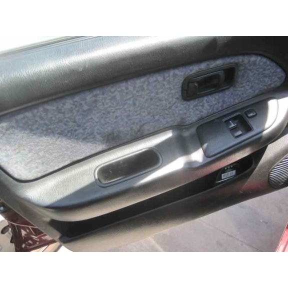 nissan almera (n15) del año 1999