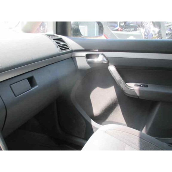 volkswagen touran (1t1) del año 2006