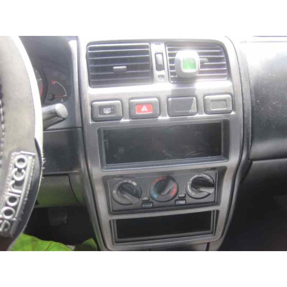 nissan almera (n15) del año 1999