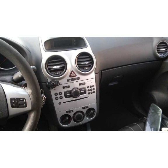 opel corsa d del año 2009