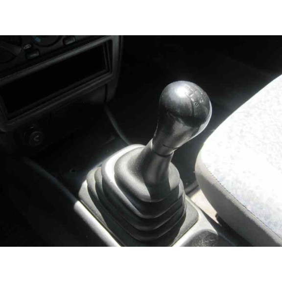 nissan almera (n15) del año 1999