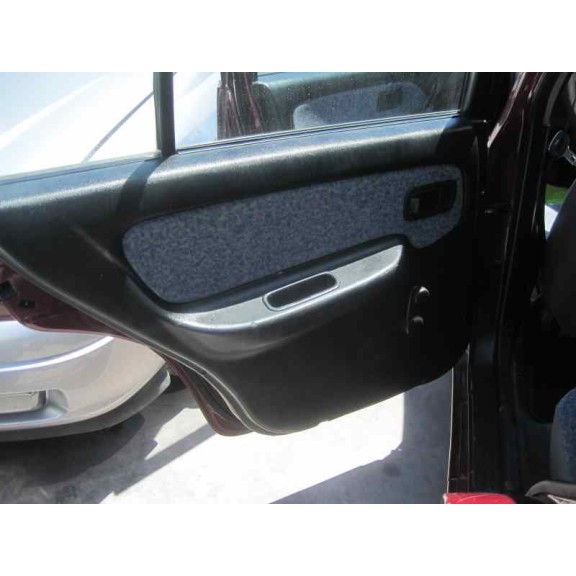 nissan almera (n15) del año 1999