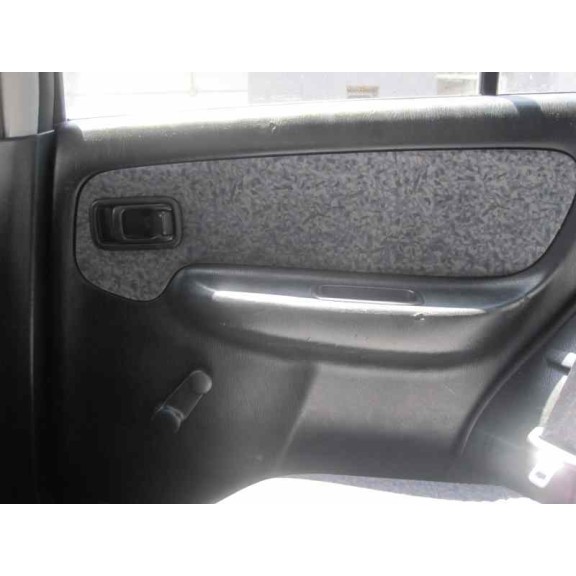 nissan almera (n15) del año 1999