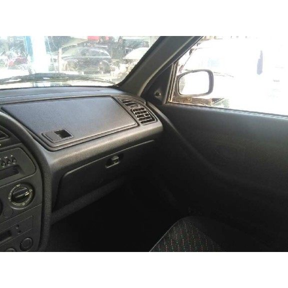 peugeot 306 berlina 3/5 puertas (s1) del año 1996