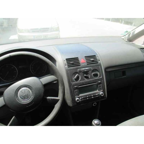 volkswagen touran (1t1) del año 2006