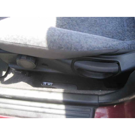 nissan almera (n15) del año 1999