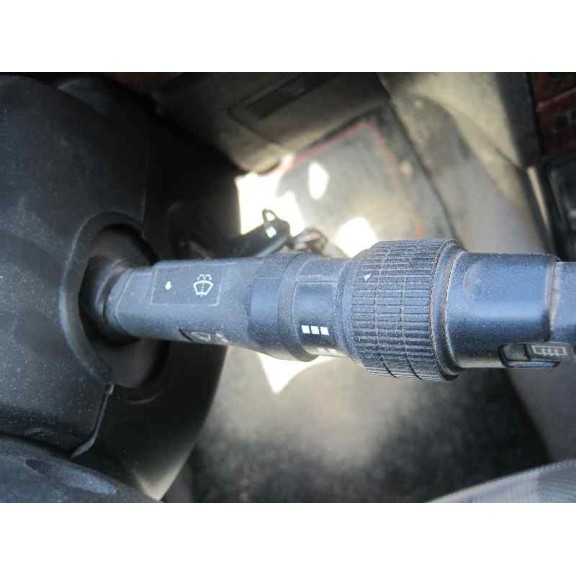 peugeot 206 berlina del año 2001