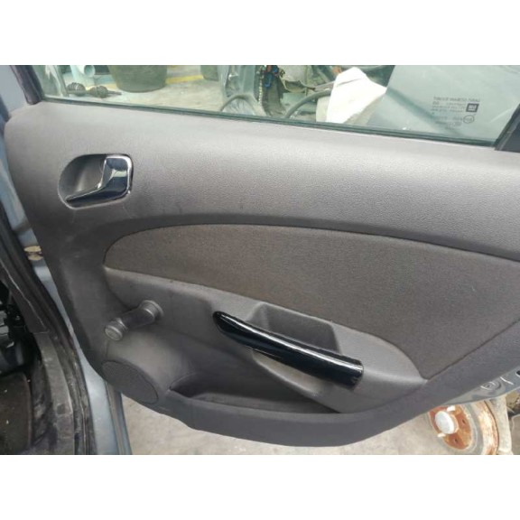 opel corsa d del año 2010