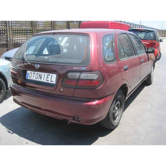 nissan almera (n15) del año 1999