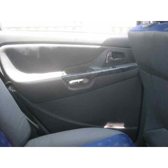 seat cordoba berlina (6k2) del año 2002