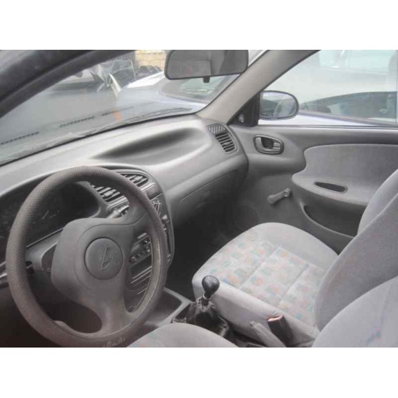 daewoo lanos del año 1999